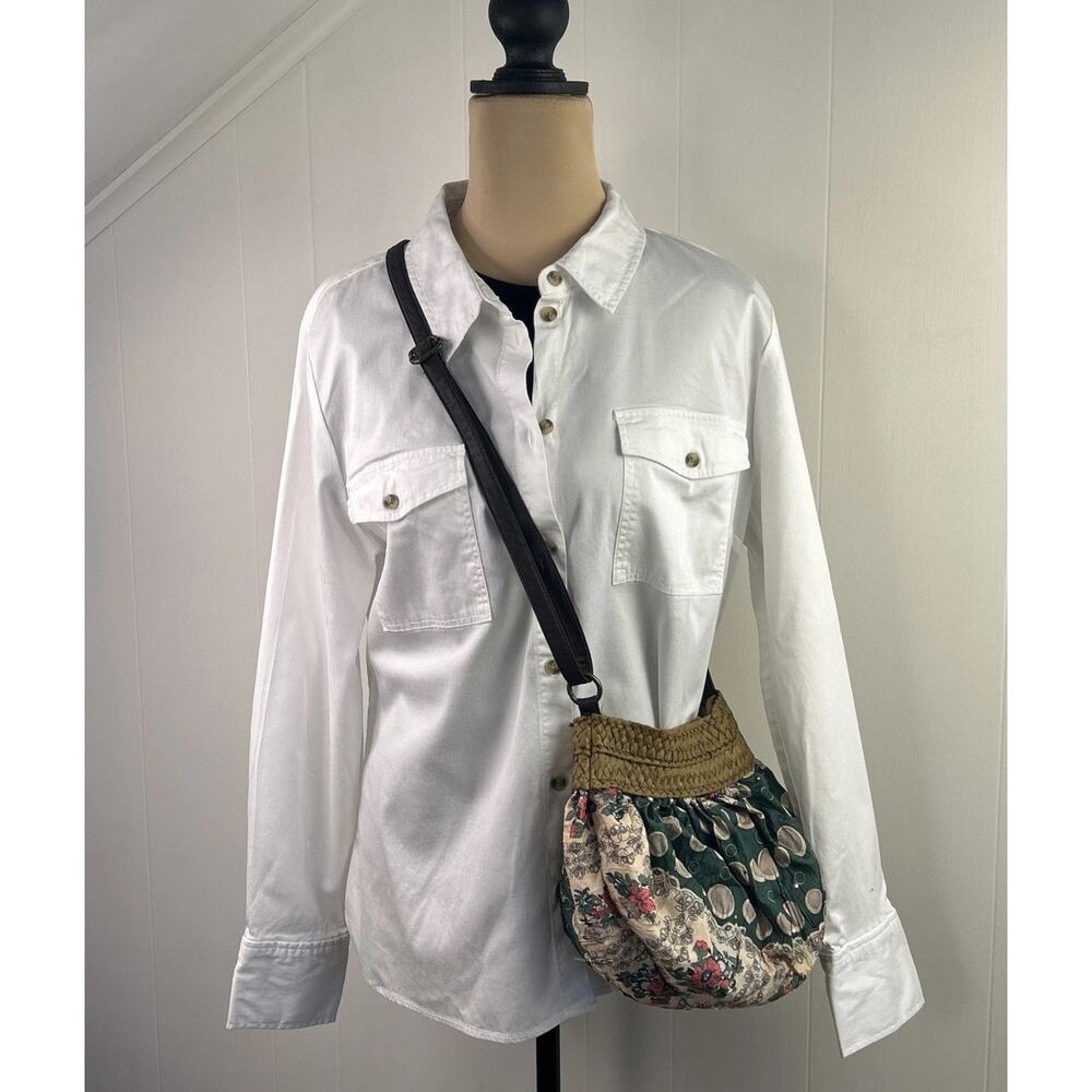 Candace Cameron Bure Womens M White Button Down Hi Low Long Sleeve Shirt Tencel